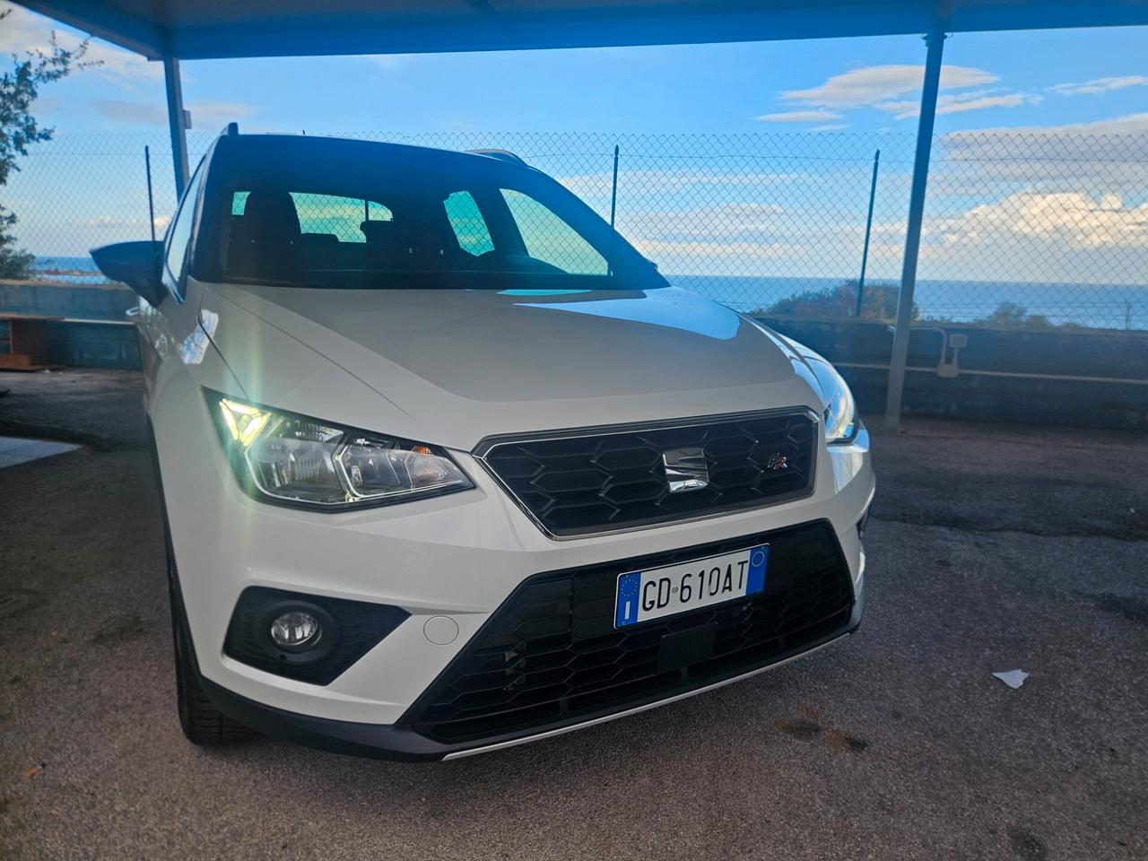 Seat Arona 1.0 TGI FR Bicolor