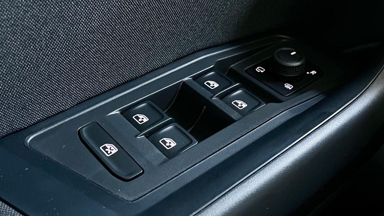 VOLKSWAGEN T-ROC 2.0 TDI SCR DSG LIFE 150CV - FULL LED, VIRTUAL COCKPIT, CARPLAY