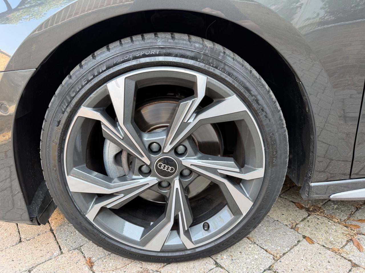 Audi A3 SPB 40 TDI quattro S tronic line edition