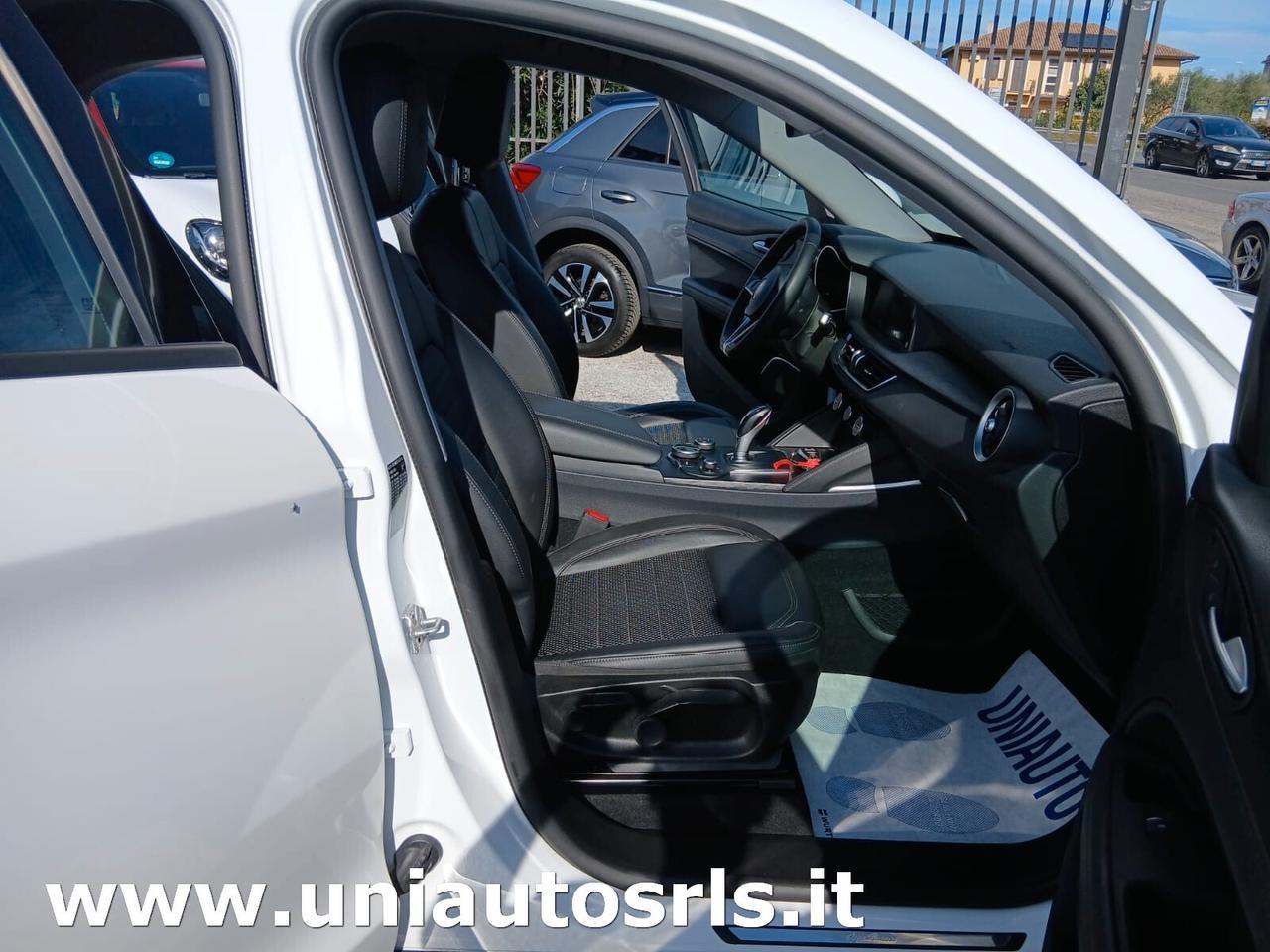 Alfa Romeo Stelvio 2.2 Turbodiesel 150 CV AT8 RWD Super