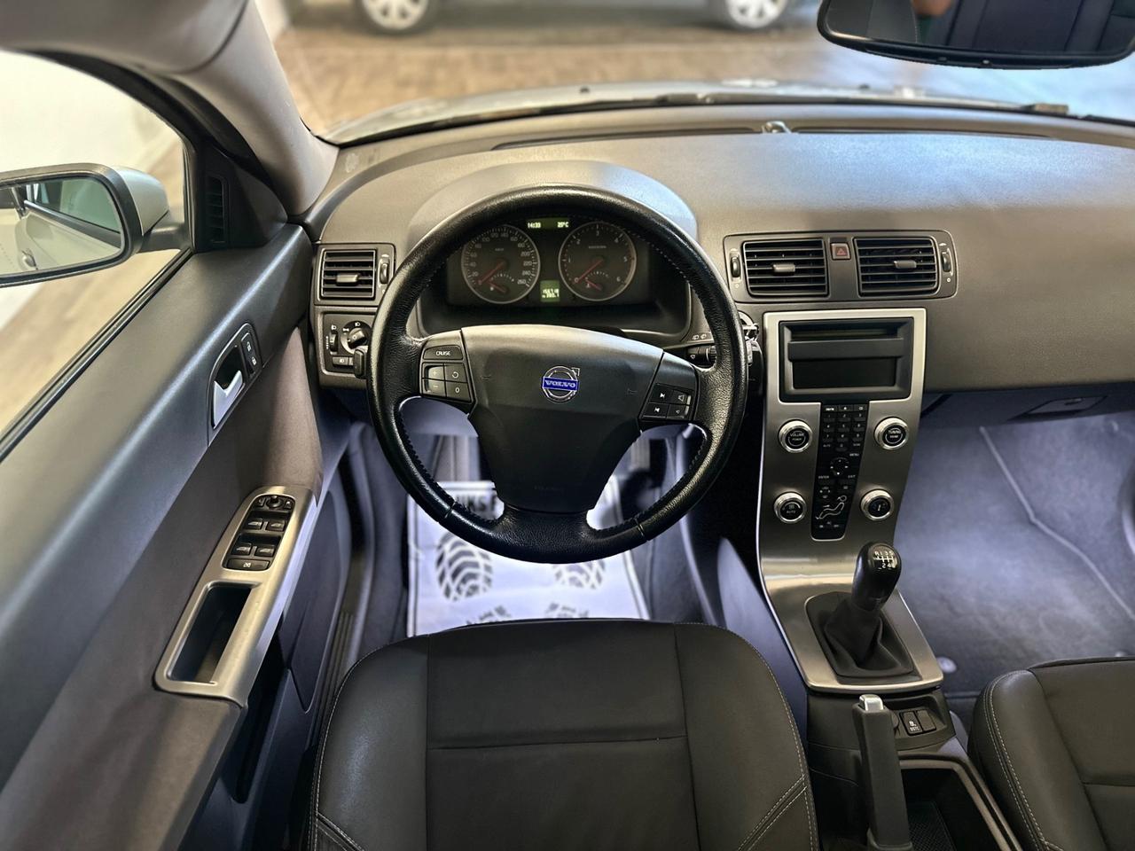 Volvo V50 2.0 D cat Summum OK NEOPATENTATI