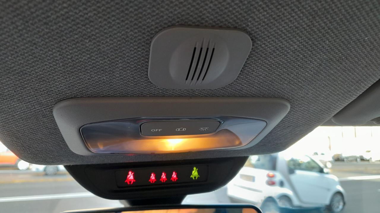 Lancia Ypsilon 1.0 FireFly 5 porte S&S Hybrid Gold Plus