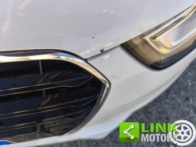 AUDI A4 Avant 2.0 TDI 177 CV quattro S-LINE