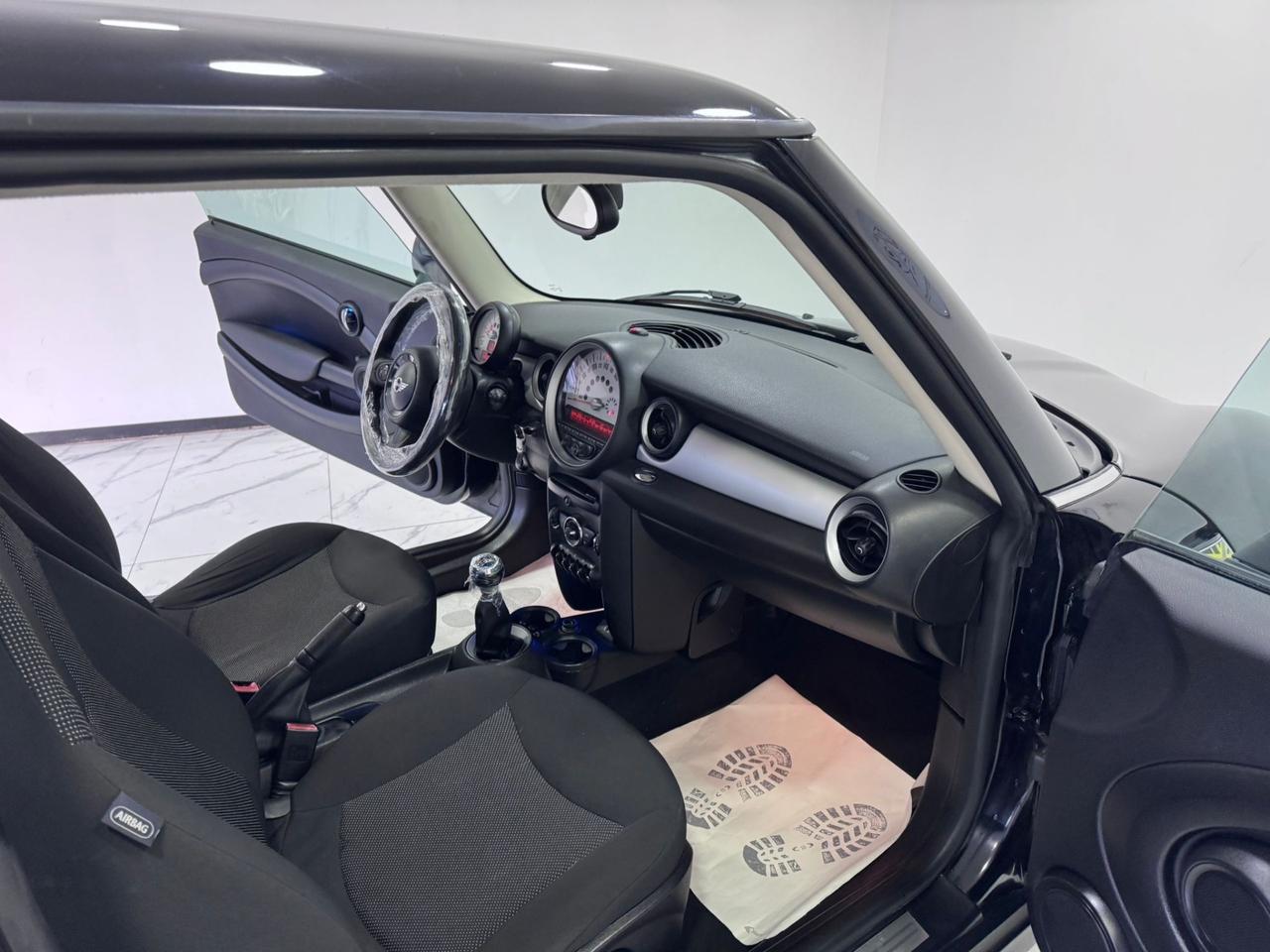 Mini 1.6 74 CV-GARANTITA-2012