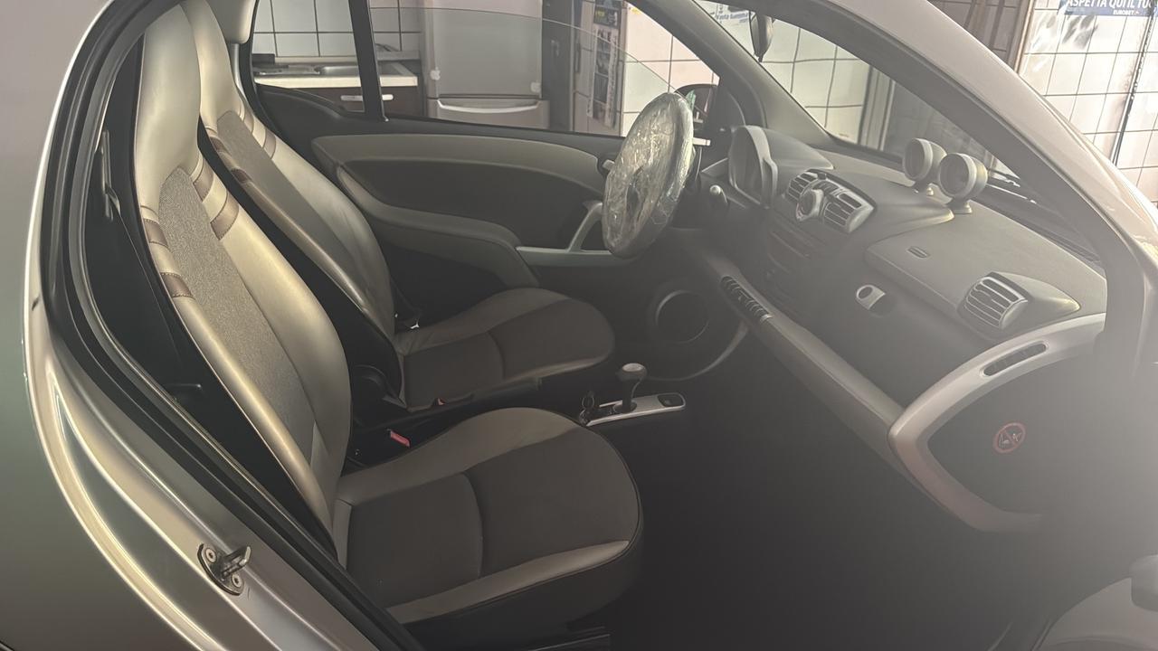 Smart ForTwo 1000 62 kW coupé higli style