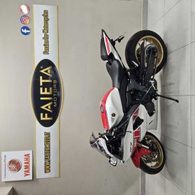 Yamaha YZF R7 World GP 60th Anniversary - 2023