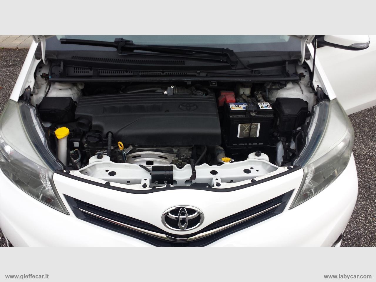 TOYOTA Yaris 1.3 5p. Style