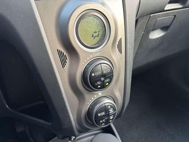 Toyota Yaris Yaris 5p 1.3 dual Sol m-mt