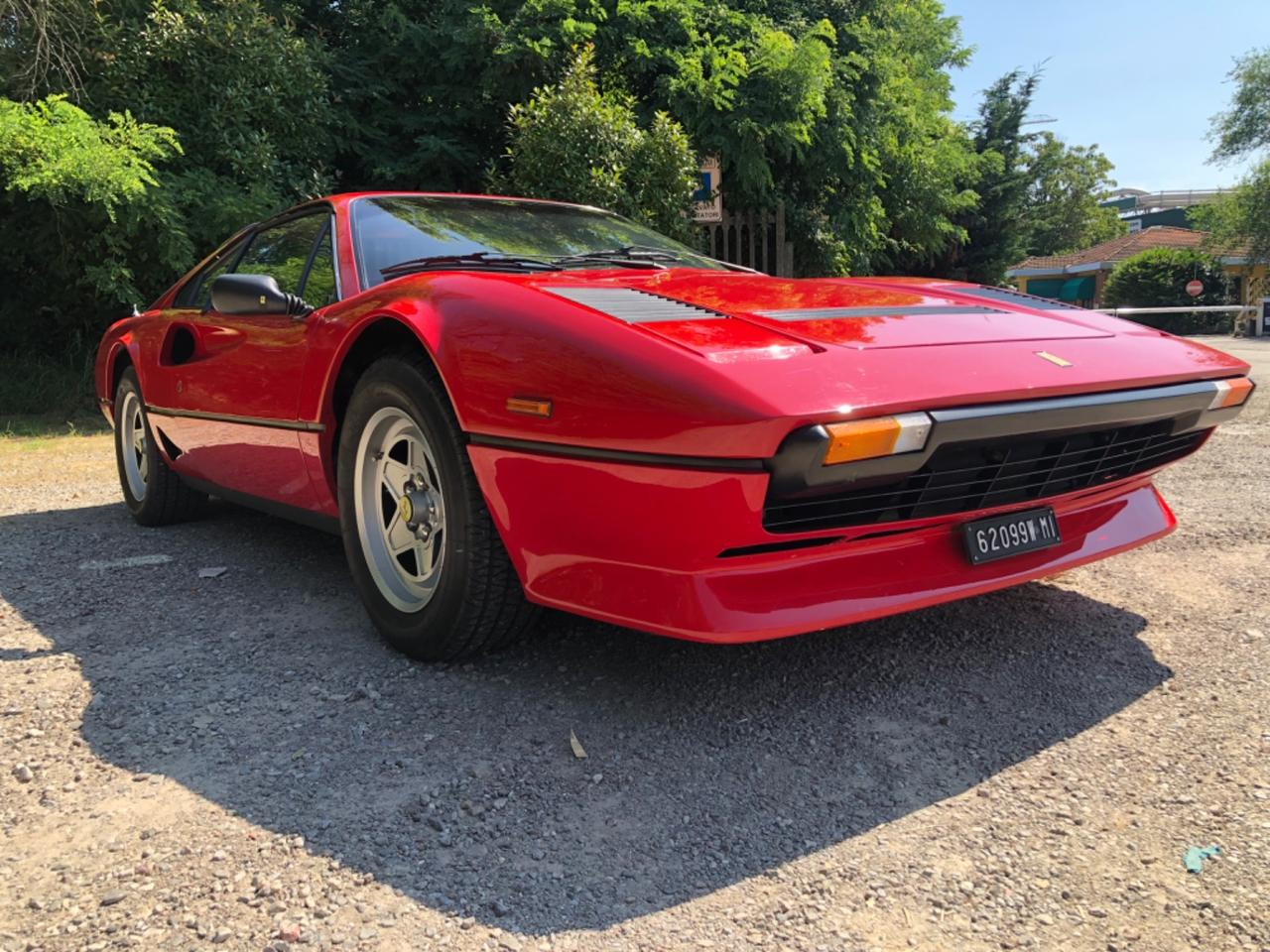 Ferrari 208 turbo GTB