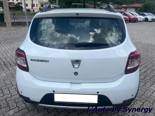 DACIA Sandero Stepway 0.9TCe 12V90CVStart&Stop aut. MOTORE Nuovo