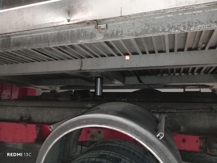 FORD TRANSIT RIBALTABILE TRILATERALE GEMMELLATO DEL 2005 IVA