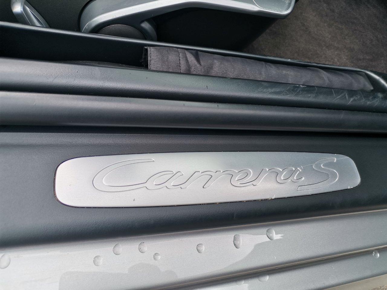 Porsche 911 Cabrio 3.8 Carrera S