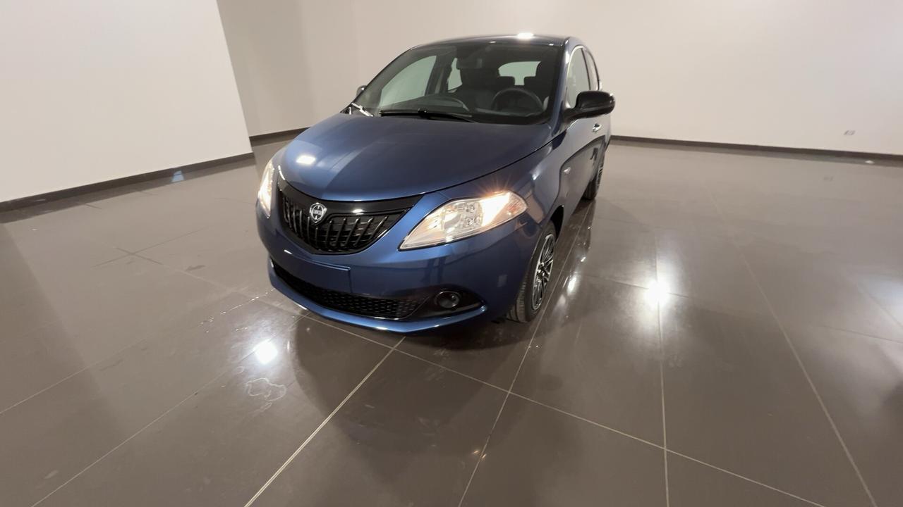 Lancia Ypsilon 1.0 FireFly 5 porte S&S Hybrid Oro