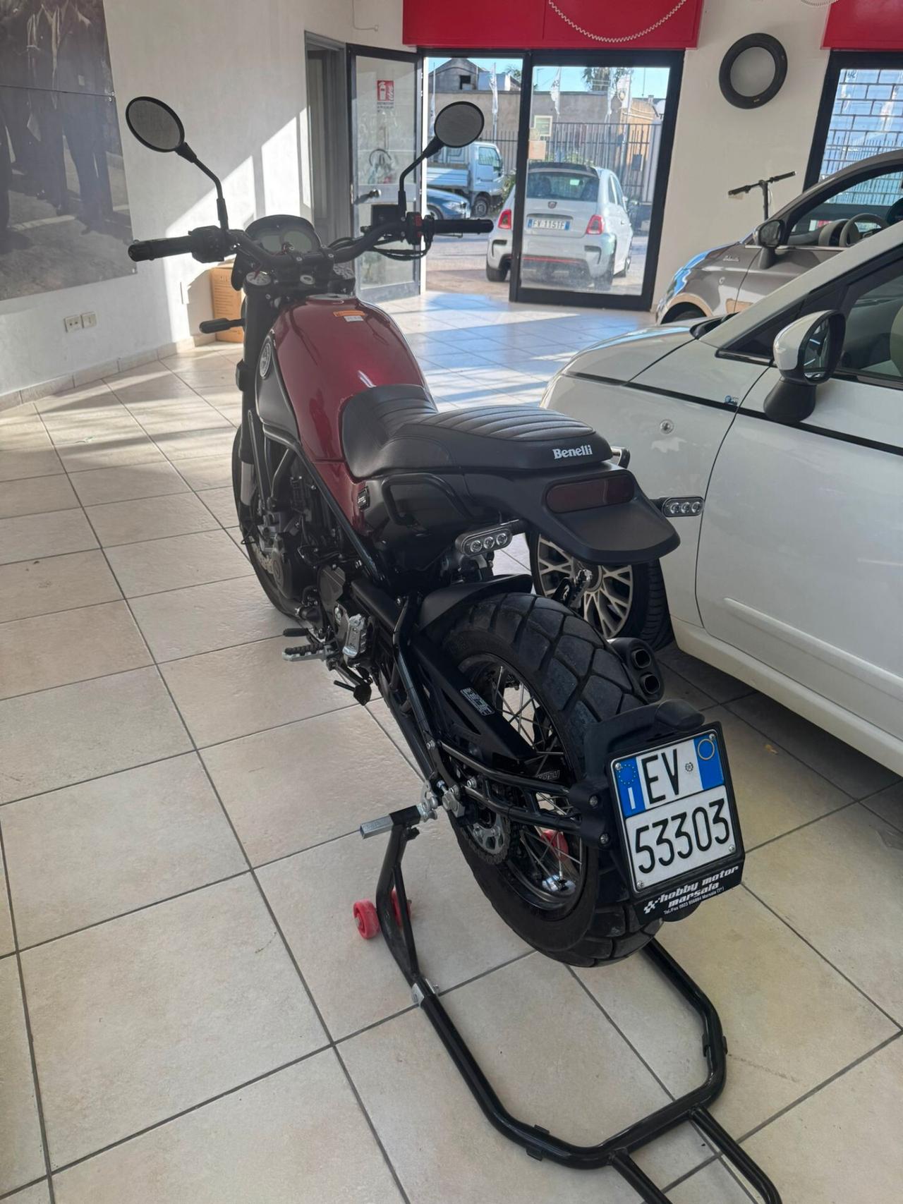 Benelli Leoncino 500 TRAIL