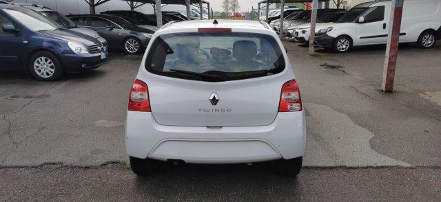 RENAULT Twingo 1.2 16V LEV Miss Sixty