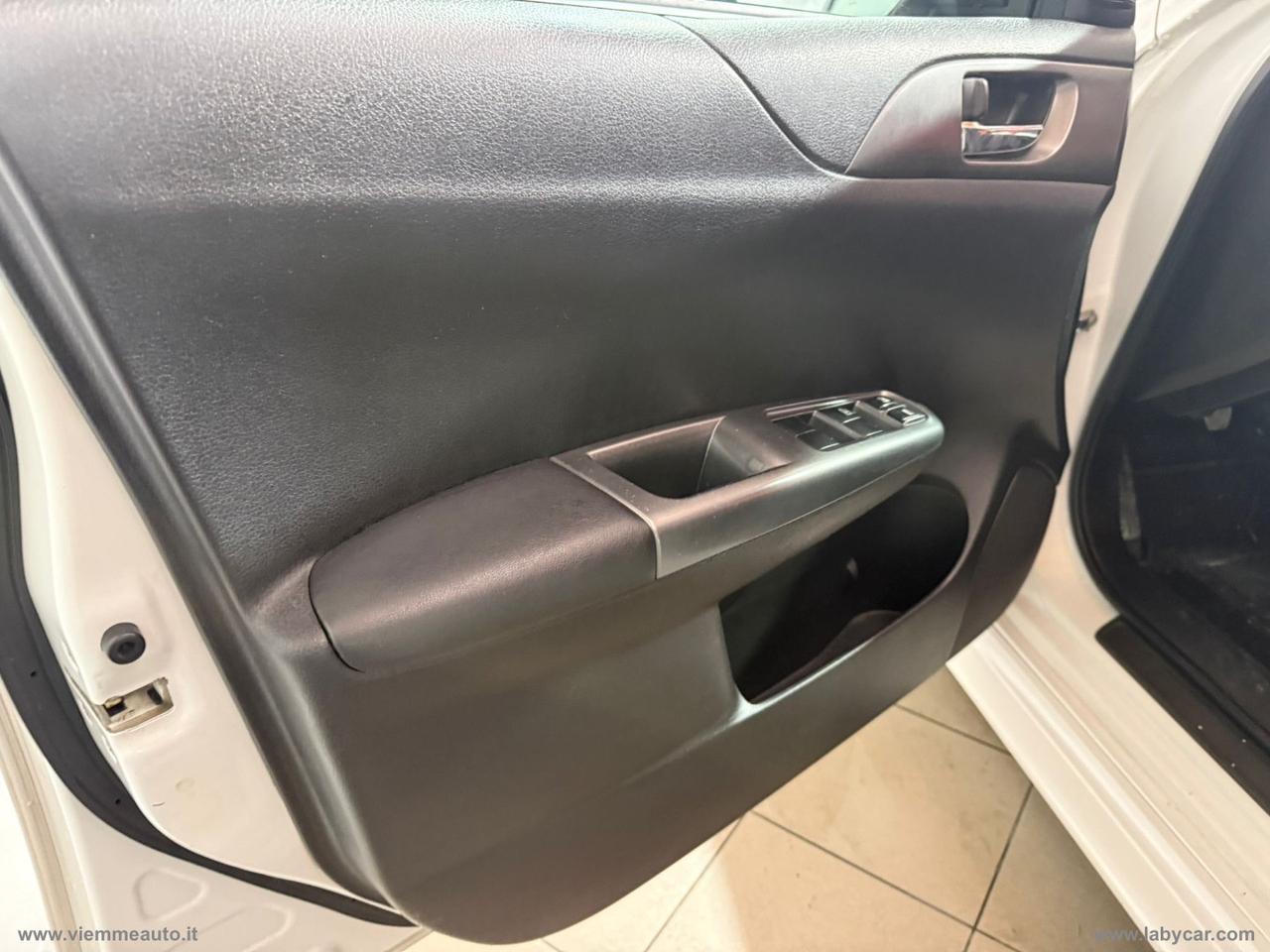 SUBARU Impreza 2.0D Sport Dynamic