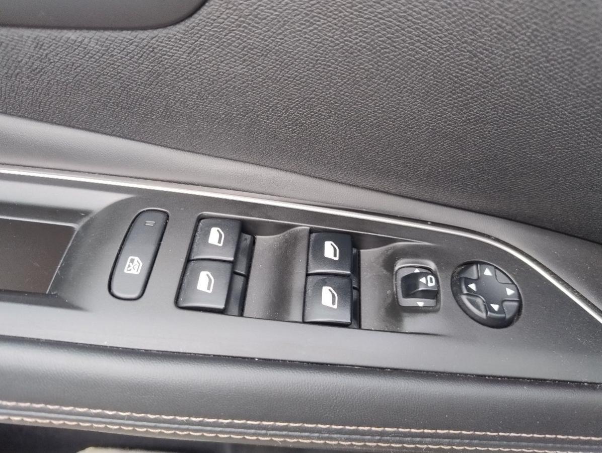 PEUGEOT - 3008 - BlueHDi 130 S&S GT Line