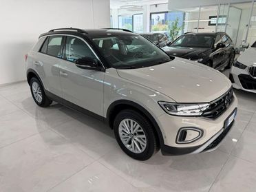 VOLKSWAGEN T-Roc 1.5 TSI ACT DSG Life *Prezzo Reale*