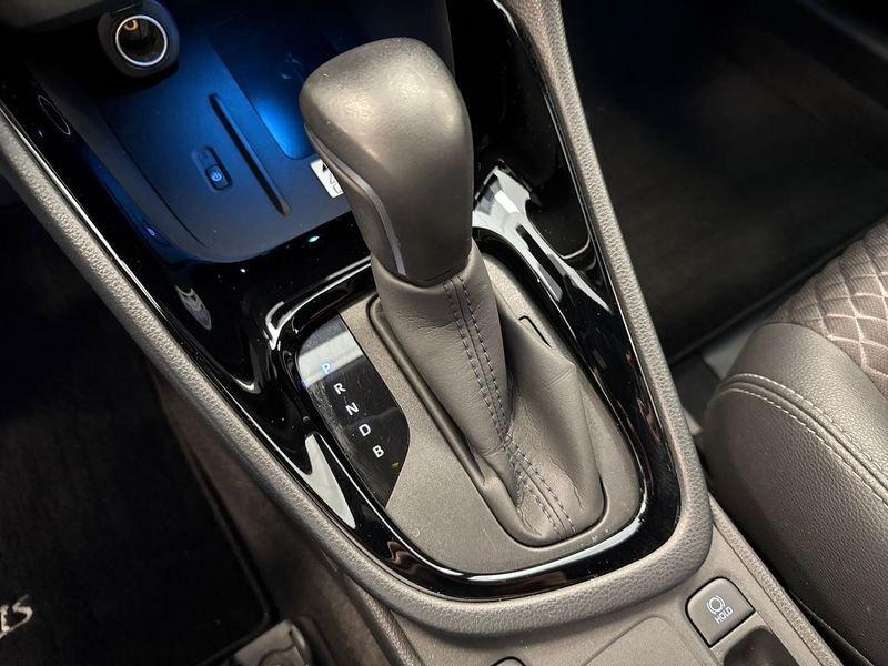 Toyota Yaris Hybrid Style MY22