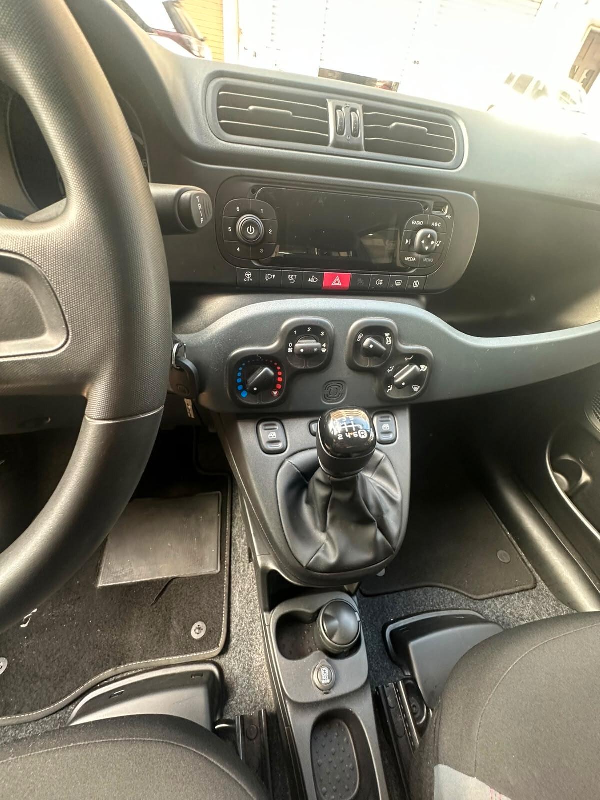 Fiat Panda 0.9 TwinAir Turbo Natural Power City Cross
