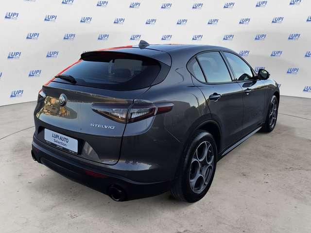 Alfa Romeo Stelvio 2.2 t Sprint rwd 160cv auto