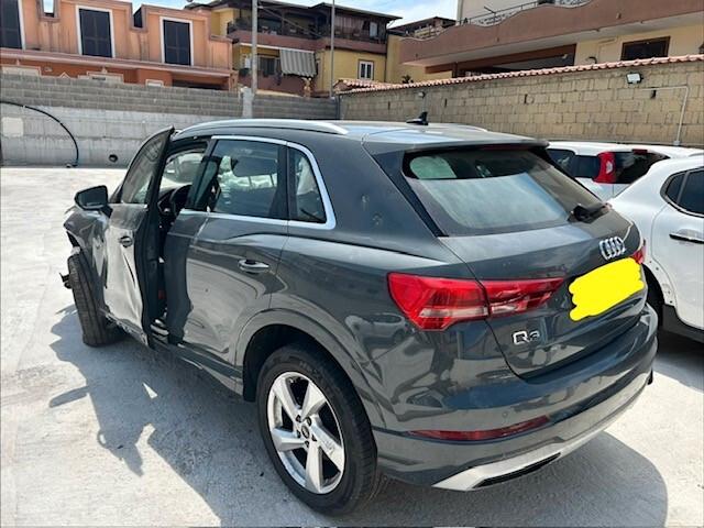 Audi Q3 35 TDI S tronic Business Advanced sinistrata incidentata