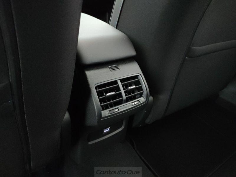 Citroën C4 BlueHDi 130 S&S EAT8 Shine