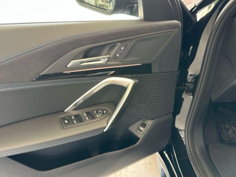 BMW iX2 eDrive20 Special Edition M Sport