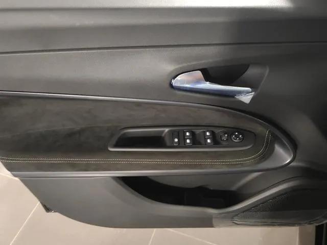 Alfa Romeo Junior 1.2 145 CV Hybrid eDCT6 Speciale