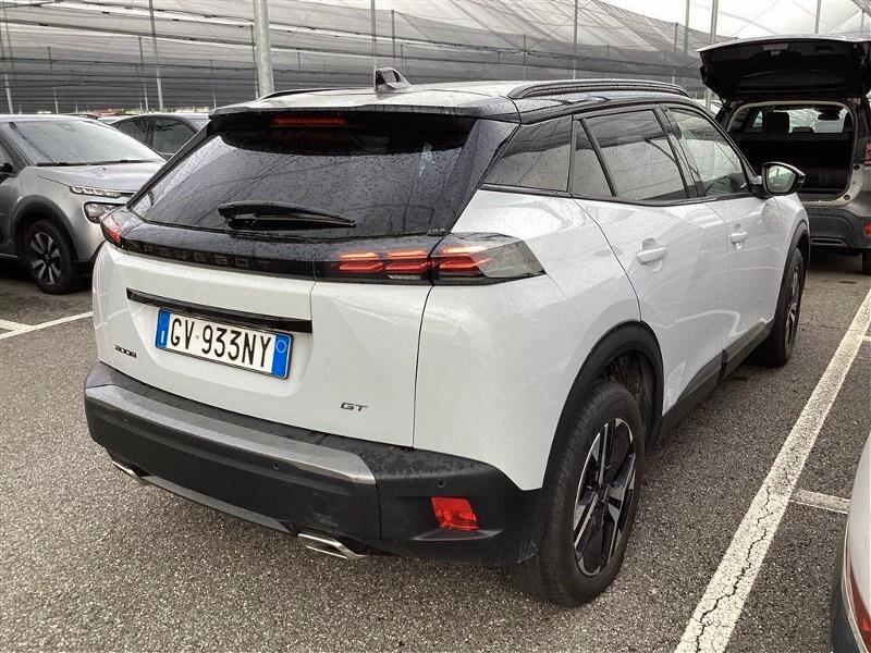 Peugeot 2008 PureTech 130 S&S EAT8 GT