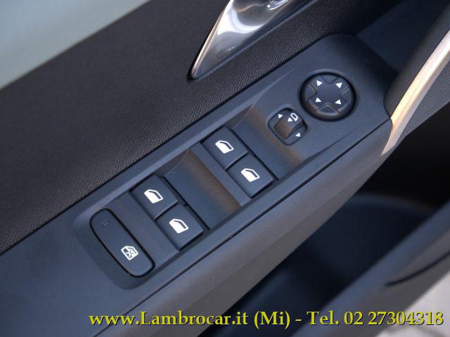 LANCIA Ypsilon Ibrida 100cv Ypsilon e-DCT Automatica KM Zero