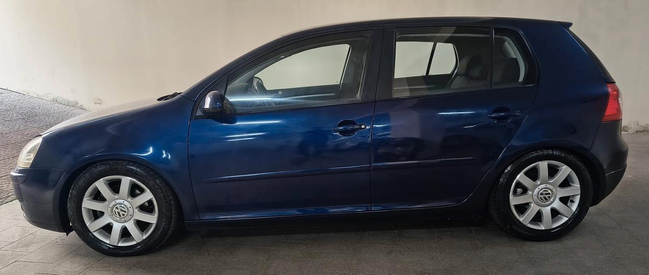 Volkswagen Golf 2.0 16V TDI 5p. Comfortline - KM155000