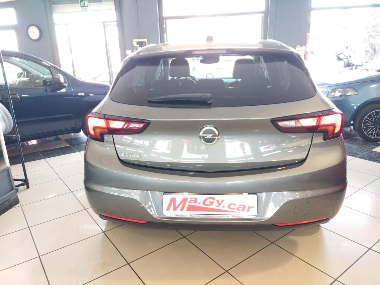 Opel Astra 1.5 CDTI 122 cv 5p. Business Elegance