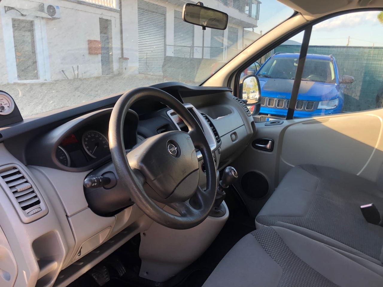 Opel Vivaro 29 2.5 CDTI PC-TN Combi 9 posti Fap