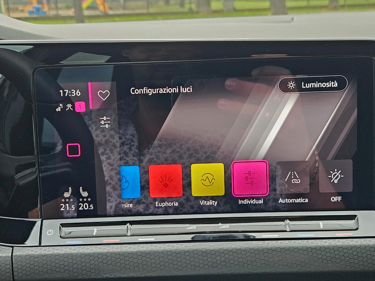 Volkswagen Golf 8 GTD 200CV AUTOMATICO STRAFULL