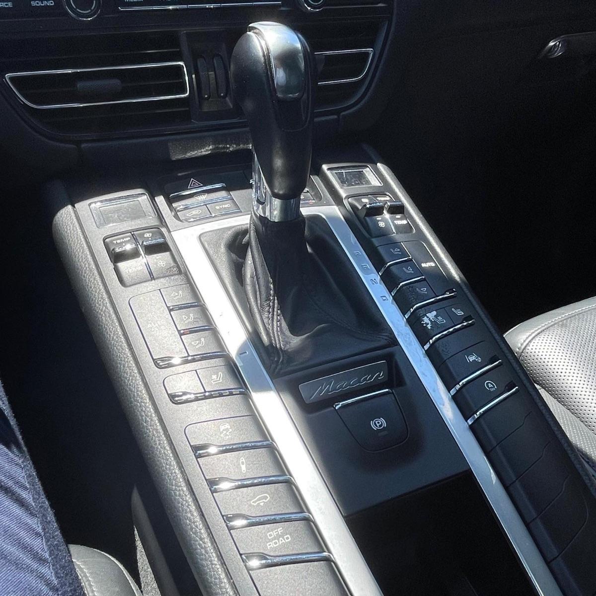 PORSCHE - Macan - 2.0