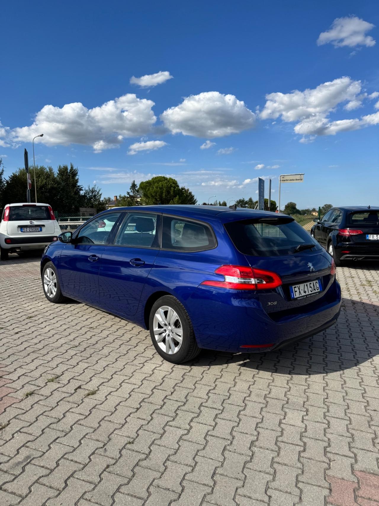 Peugeot 308 BlueHDi 130 S&S EAT8 SW Business