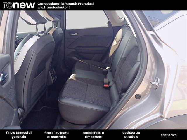 RENAULT Captur E-TECH Hybrid 145 FAST TRACK 2023