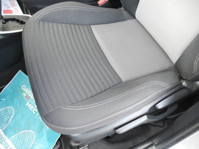 TOYOTA Yaris 1.5 Hybrid 5p. Business -OK NEOPATEN.-"DA VETRINA"