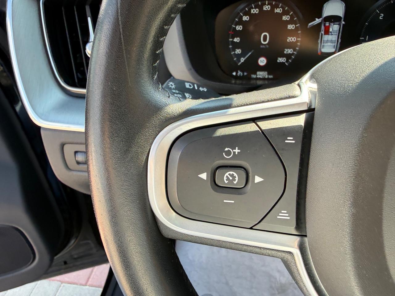 Volvo XC 60 D4 AWD Geartronic Inscription