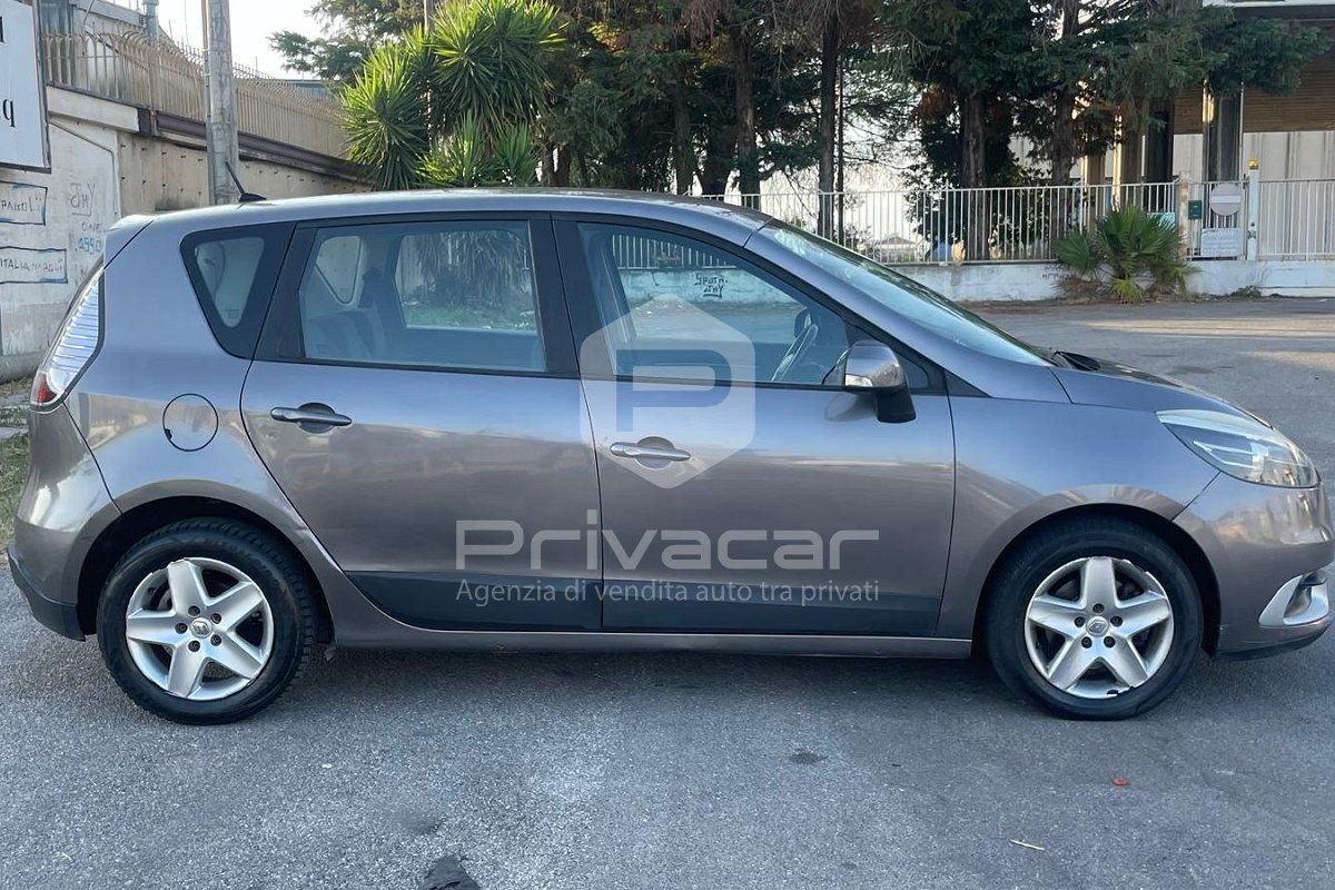 RENAULT Scénic XMod 1.5 dCi 110CV EDC Live