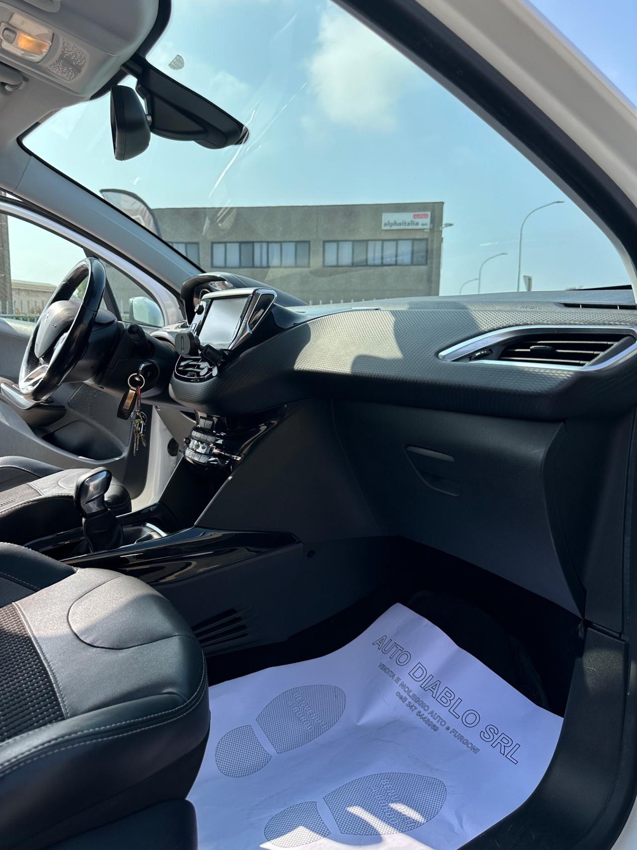 Peugeot 2008 PureTech 82 Allure
