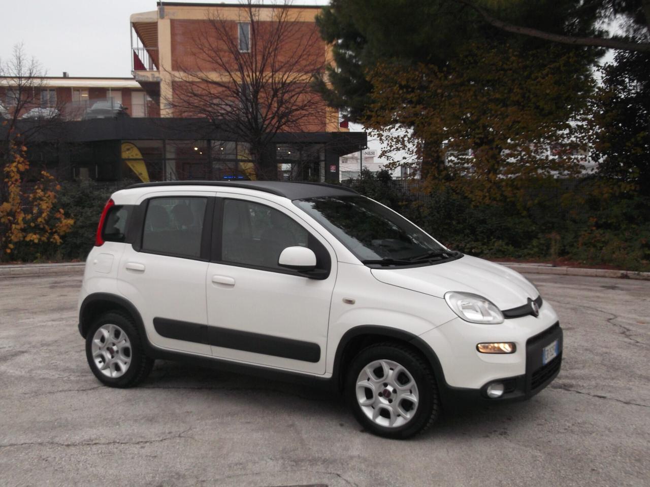 Fiat Panda Trekking4x2 Turbo Metano 2013