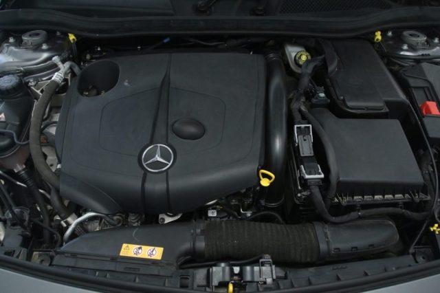 MERCEDES-BENZ A 200 d Automatic 4Matic Premium AMG /TETTO APRIBILE