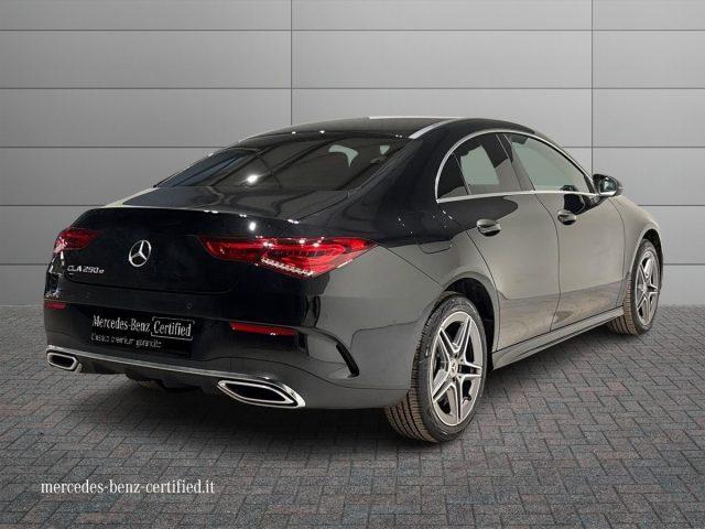 MERCEDES-BENZ CLA 250 e Auto Plug-in hybrid Premium Navi