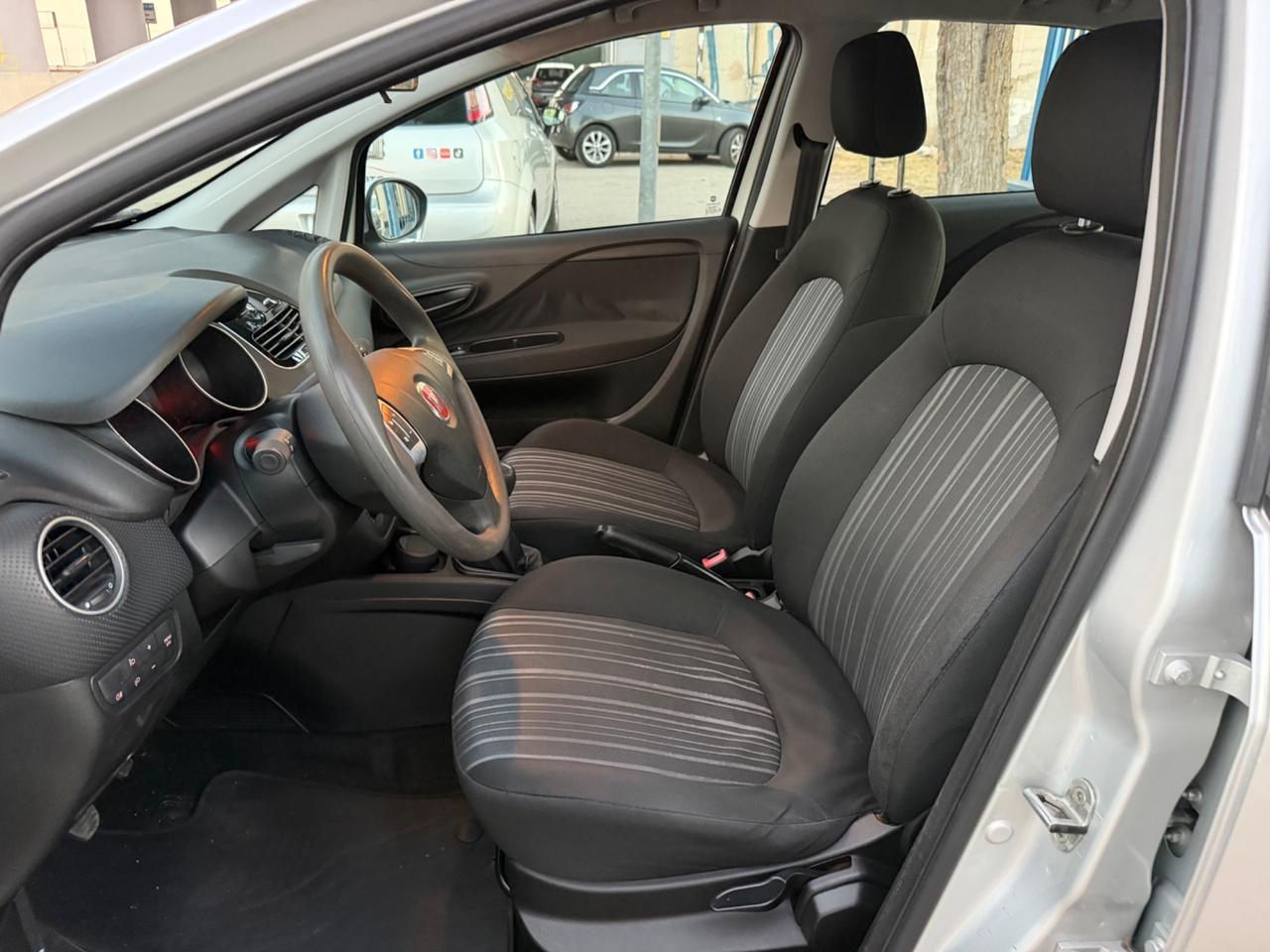 Fiat Punto Evo 1.4 benzina 77 cv Dynamic 2011