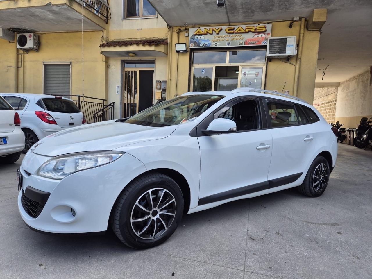 Renault Megane Mégane 1.5 dCi 90CV SporTour Confort