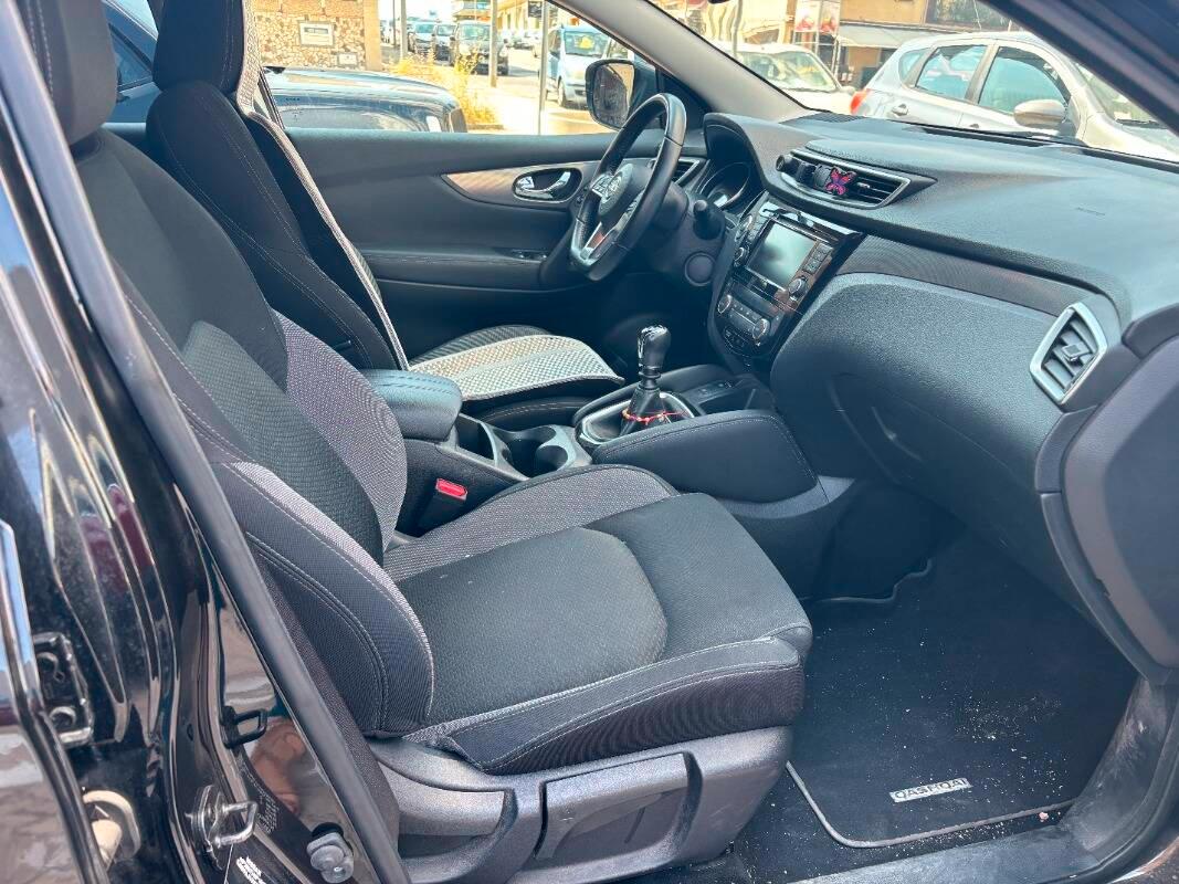 Nissan Qashqai 1.3 dig-t N-Connecta 140cv