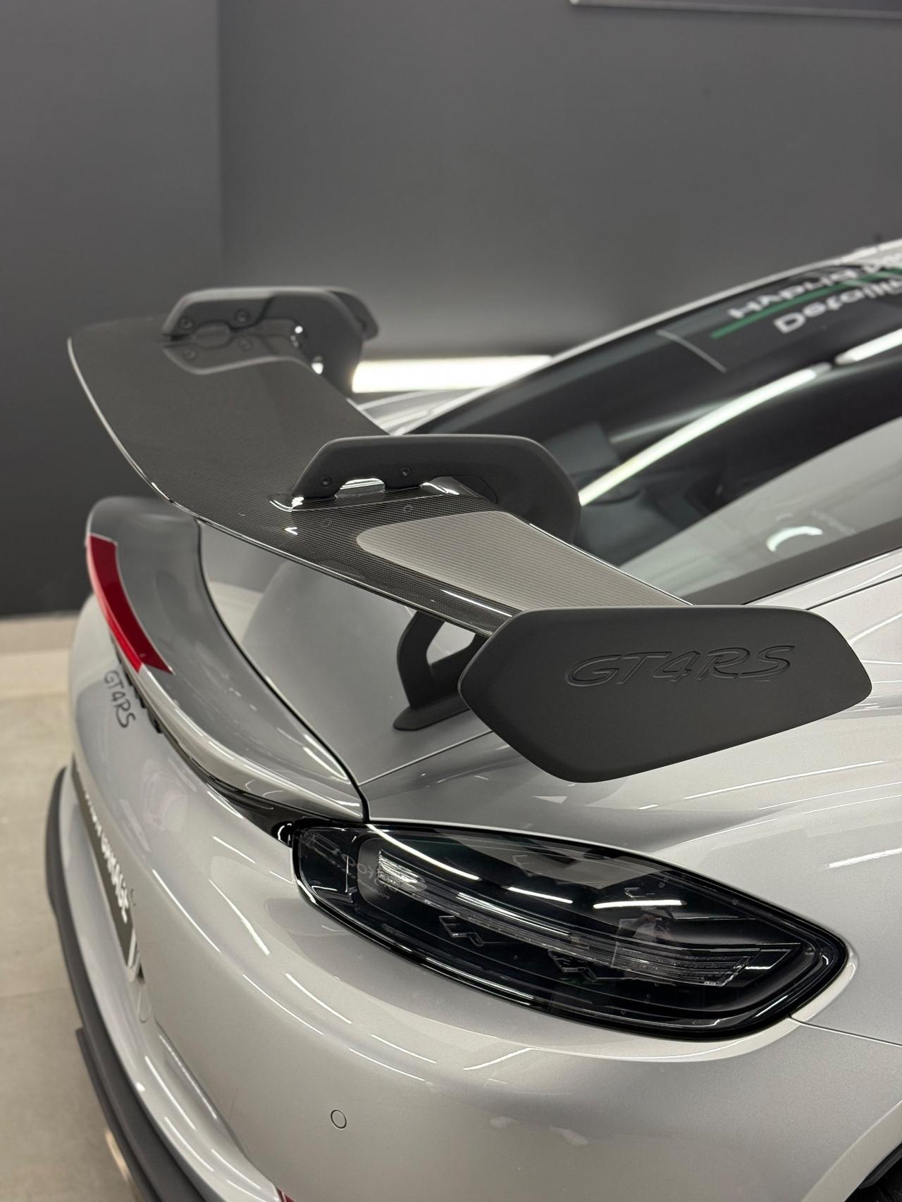 Porsche 718 Cayman 4.0 GT4 RS