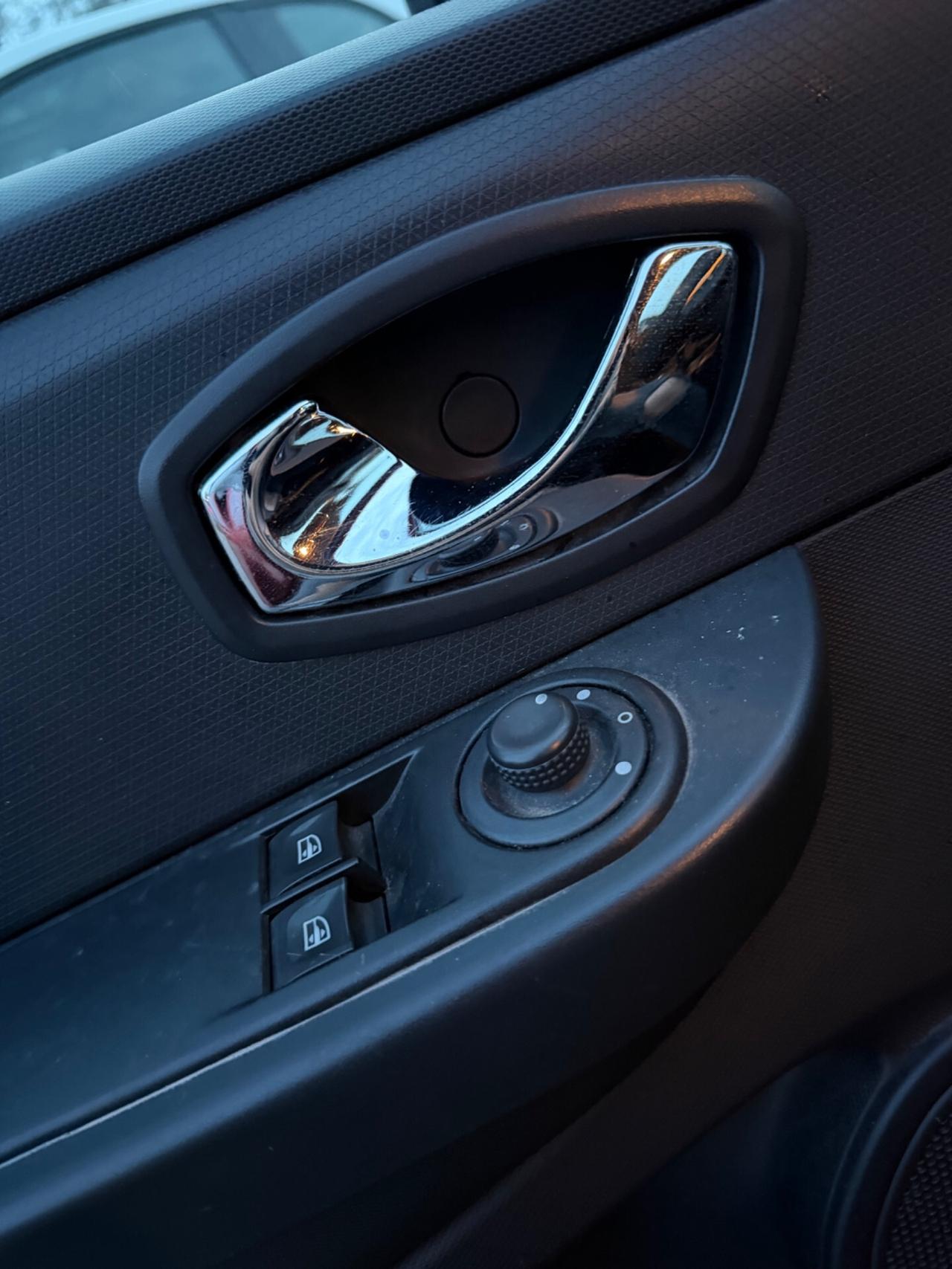 Renault Clio 1.5 dCi 8V 75CV 5 porte Live